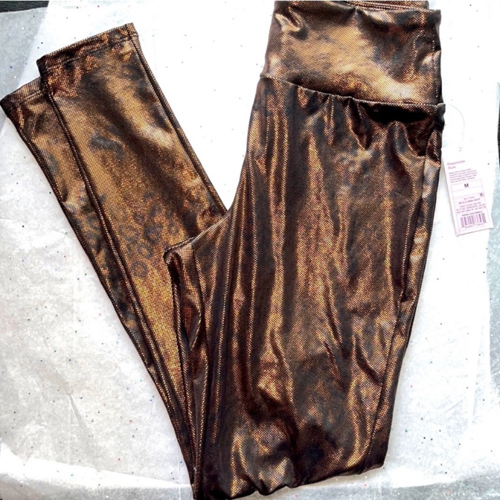 Cheetah print metallic shiny Leggings